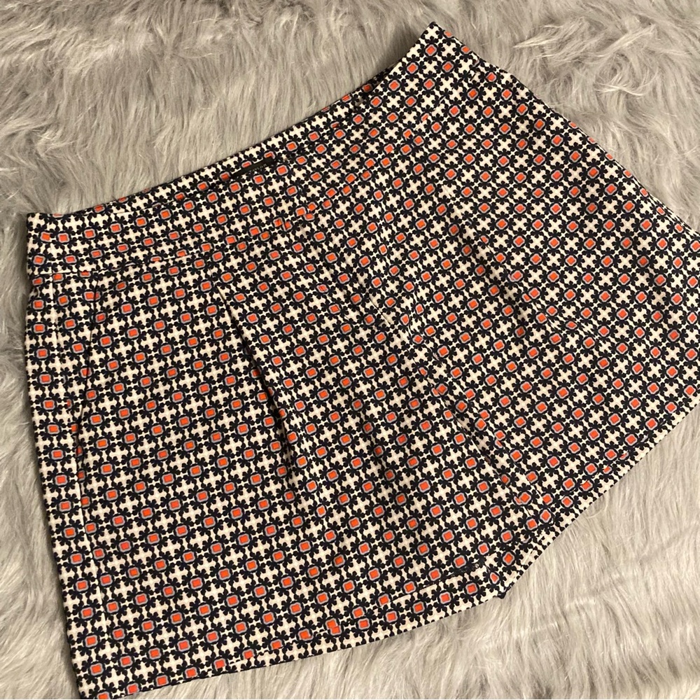5/$18 ANN TAYLOR Zip Front Plaid Like Shorts 4 Pockets Some Stretch Size…